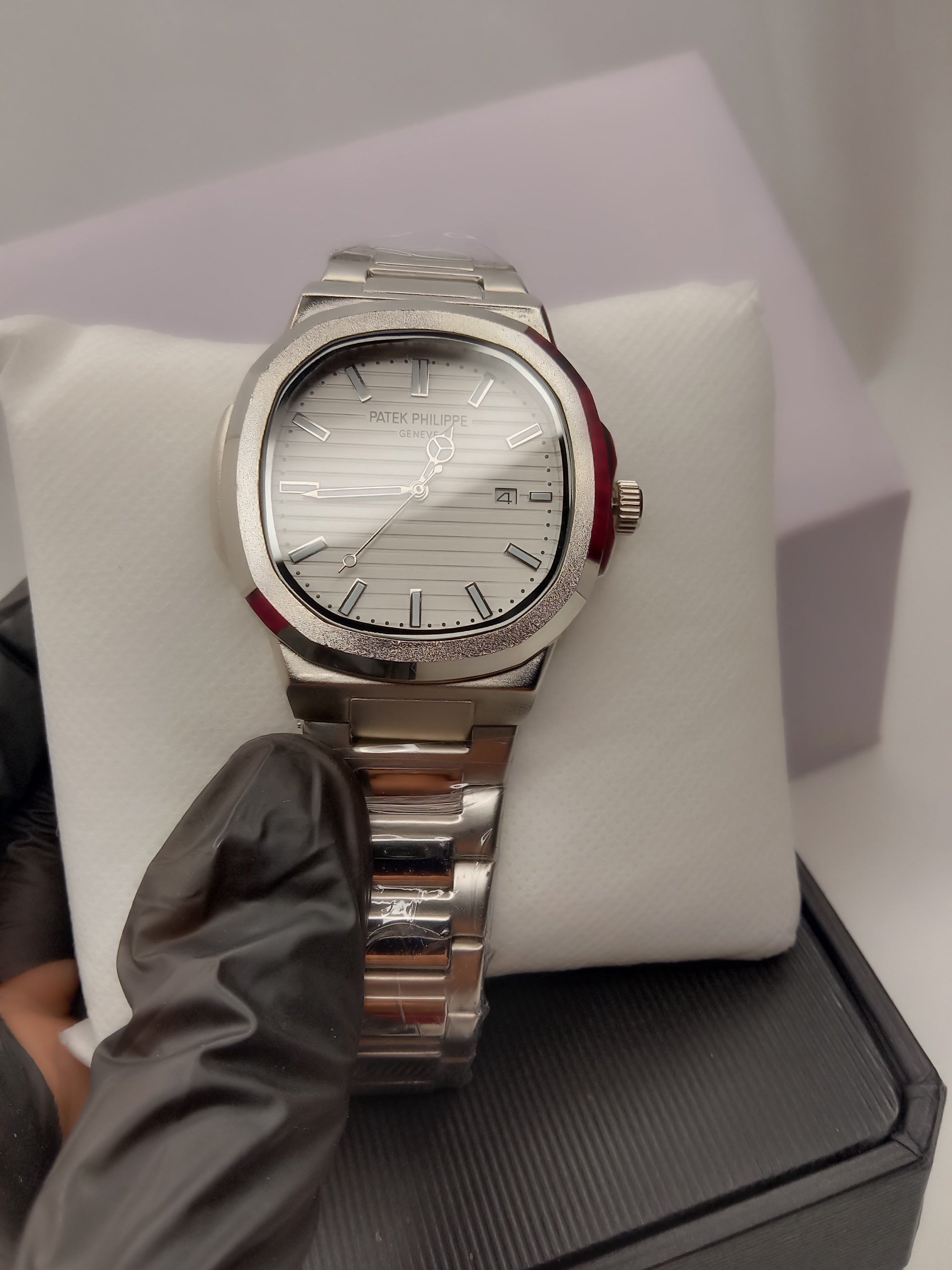 Patek Fillip Silver Watch – Luxury Edition